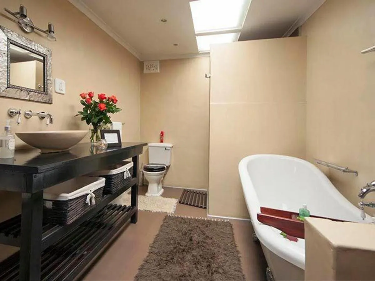 *** Bed & Breakfast Harfield Guest Villa Cape Town South Africa